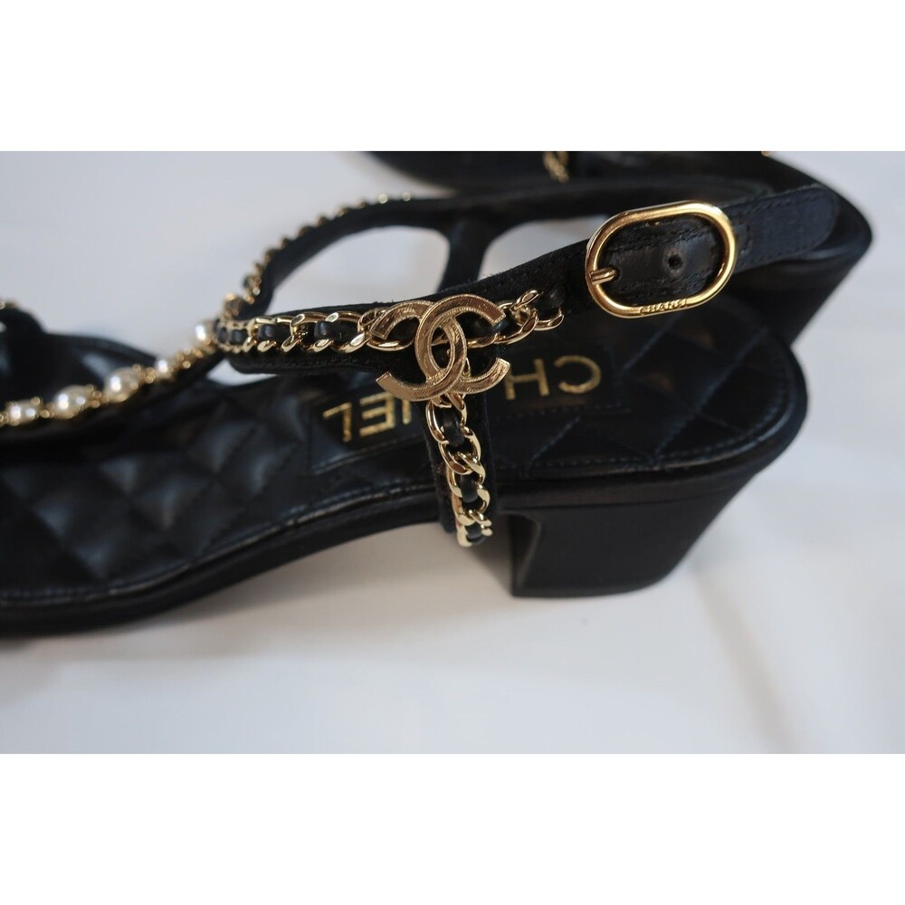 Chanel Black Lambskin Quilted Chain Sandals Pearl Heels T Strap 2022 Size 36 6 - Picture 11 of 13